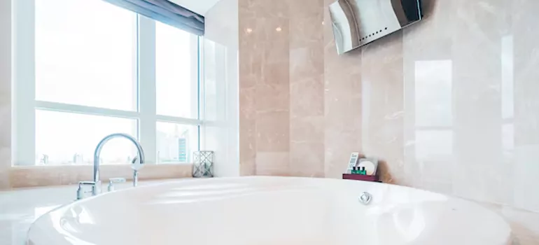 Bathroom Window Coverings in Dunedin, FL