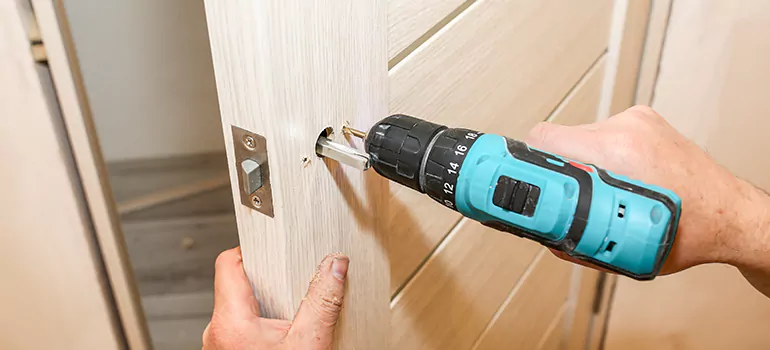 Old Door Knob Repair in Dunedin, FL